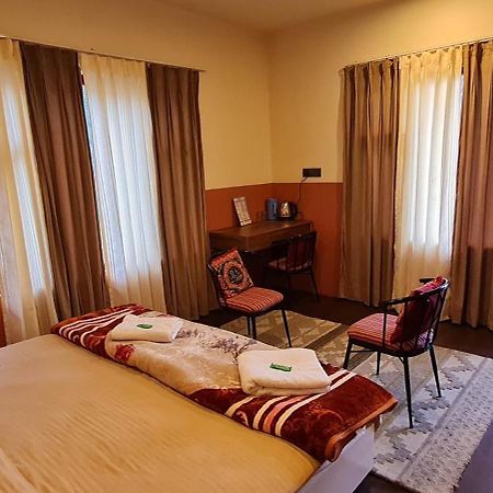 Anand Yul Jispa Otel Dış mekan fotoğraf