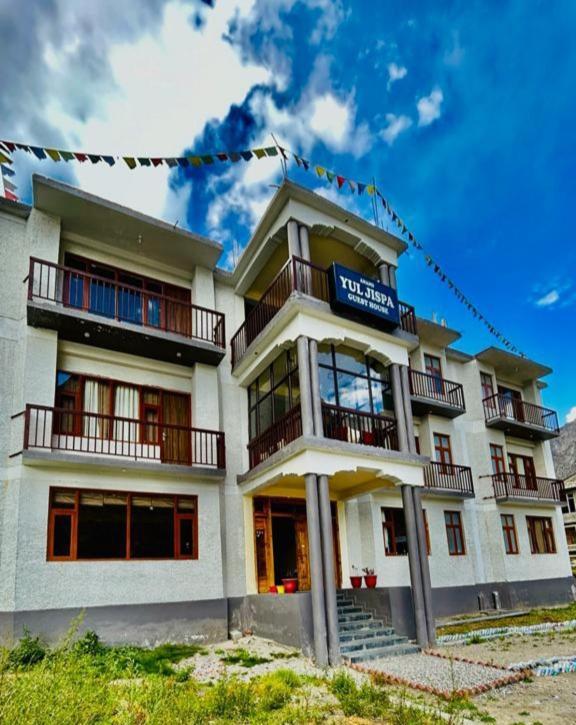 Anand Yul Jispa Otel Dış mekan fotoğraf